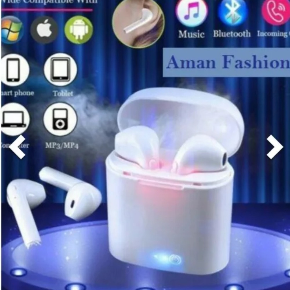 Universal earbuds with charger